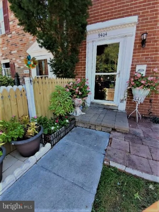 9404 Taney Road Manassas, VA 20110 - Townhouse - Real Estate - For Sale