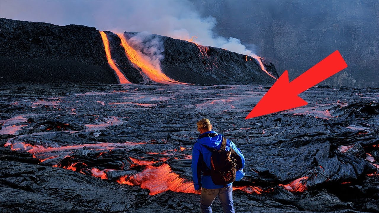 Спастись от лавы оби. ЦУНАМИ лава. Гавайи вулкан Килауэа 2023. Лава в реальной жизни. Вулкан в реальной жизни.