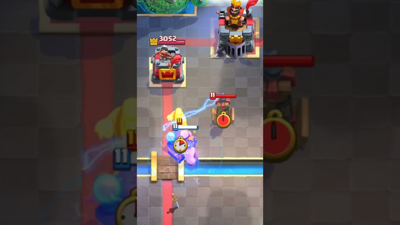 🔧⚡ "Thunderstorm Tussle: Clash Royale Electro Giant Mechanical Mayhem! 🔧 