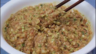 调白菜饺子馅时，直接用盐杀白菜是大错！教你正确方法，真香