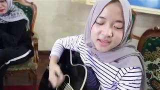 Nissa Sabyan diPaksa nyanyi pake gitar, Begini jadinya