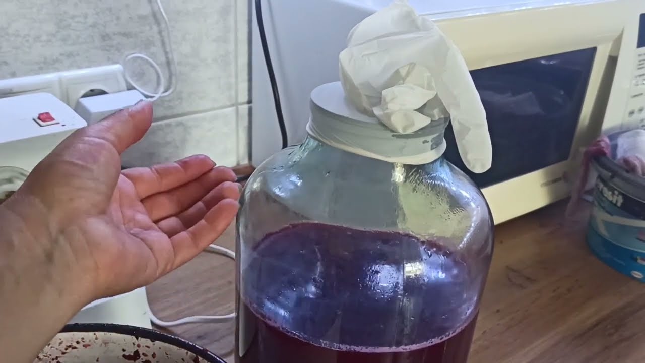 Вино из ежевики в домашних условиях. Проще не бывает.