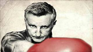 Watch Billy Bragg Life With The Lions video