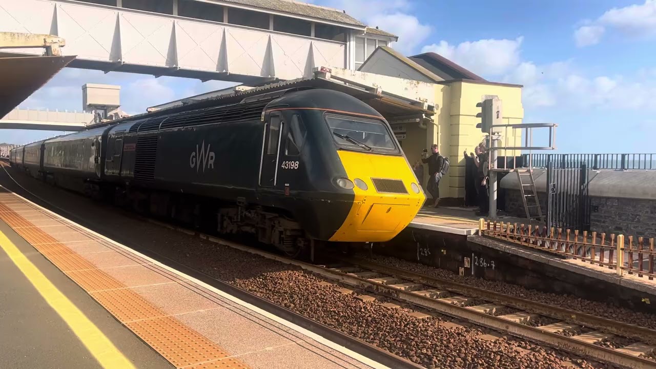 43156 & 43198 working 2C20 Exeter St David’s to Penzance departing Dawlish 