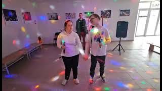 švieski žvaigždė aukštai