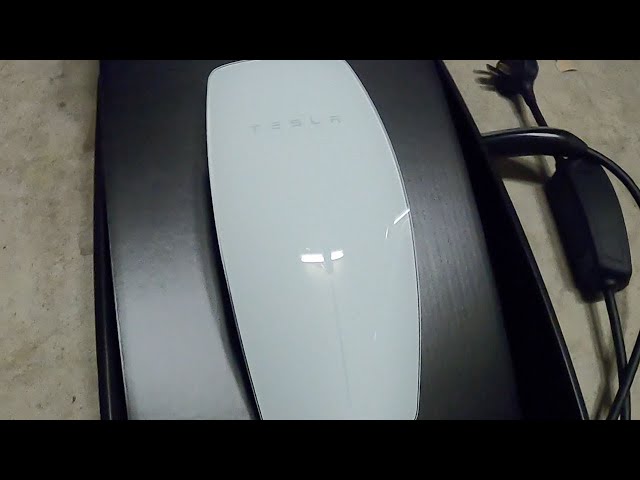 ここから更に1000円offしますTesla wall connector V3 ここから更に1000円offしますTesla wall connector V3 Tesla