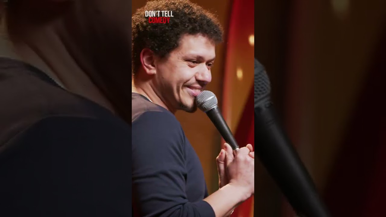 “Black or No Black” 🎤: Murahd Shawki - #comedy #murahdshawki #donttellcomedy #shorts