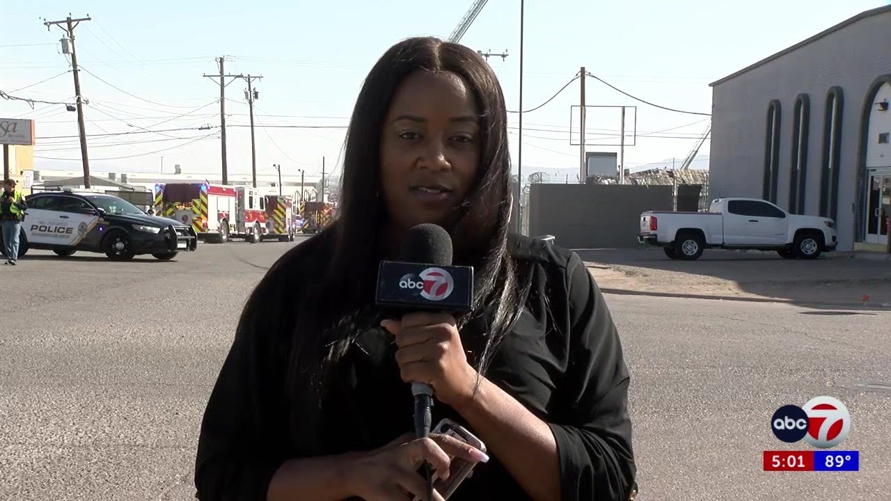 Crews put out fire at warehouse in El Paso’s Lower Valley - YouTube