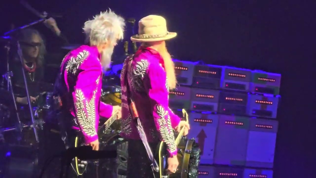 ZZ Top - La Grange Live at ICC Sydney Theatre - YouTube
