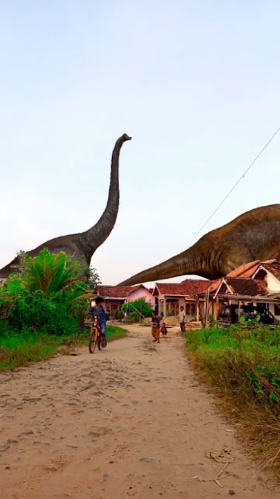 Brachiosaurus lewat dibelakang kak Hasan dan teman-teman #brachiosaurus  #dinosaurus #shorts #funny