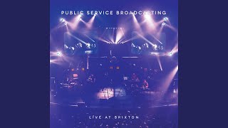 Video thumbnail of "Public Service Broadcasting - Everest (Live)"