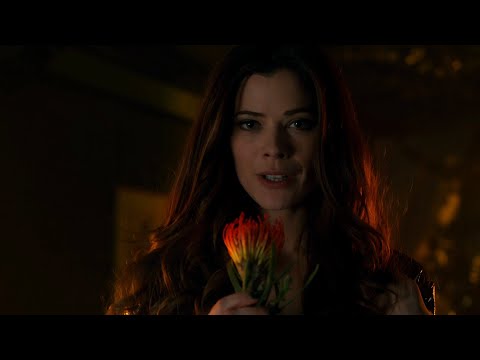 Poison Ivy Pepper Murders Couple With Lazarus Water Plant (Gotham TV Series)