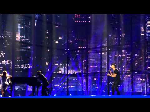 András Kállay-Saunders -