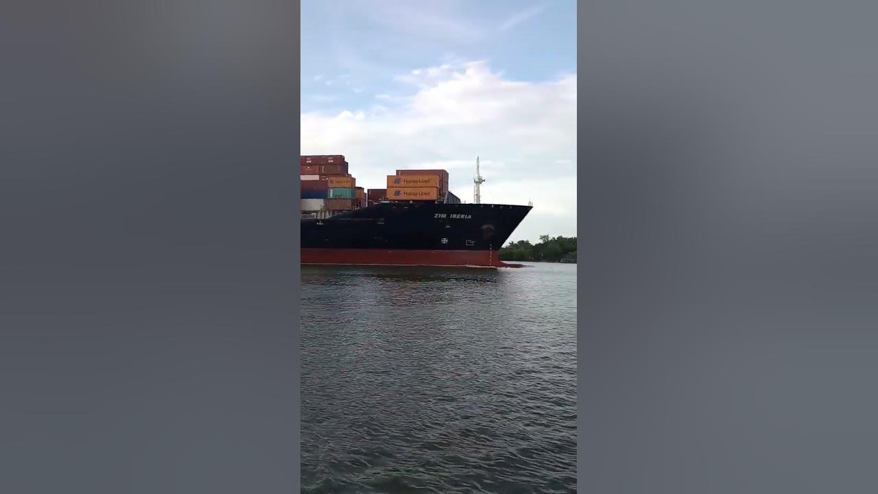zim-cargo-ship-savannah-ga-youtube