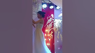 chịu không nổi MC ll chú rể đặt lên chỗ mềm nhất của cô dâu ll âm thanh Quốc Minh