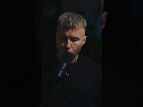 Beatboxing can be a way of traveling. Let me take you on a journey!