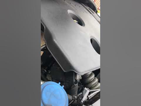 Ford Focus ENGINE MALFUNCTION 2012 - YouTube