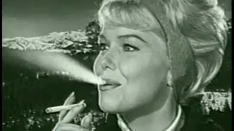 Kent old cigarette commercials - 1950s, 1960s - pa...