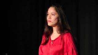 Apa itu cinta? Sebuah perjalanan melalui hati | Mia Hansson | TEDxDouglas