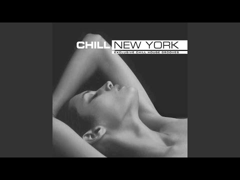 Obejrzyj Aveio (Remix Version) w YouTube