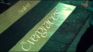 Details Smiley 1 - Evergraces [Official Music video] Guide
