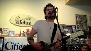 Matt Nathanson - Room at the End of the World (live in Minneapolis 7-13-11)