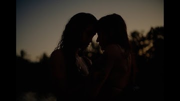 Thumbnail of Bomba Estéreo, Rawayana, ASTROPICAL - Fogata (Leo) (Official Video)