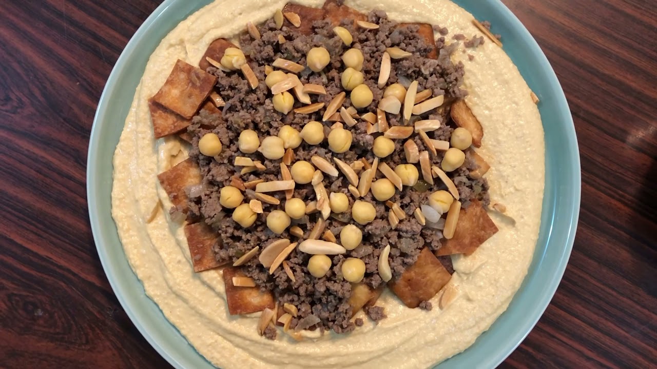 فتة الحمص و اللحم المفروم .. طبق لذيذ و مُشبع .. أنصحكم تجربوها