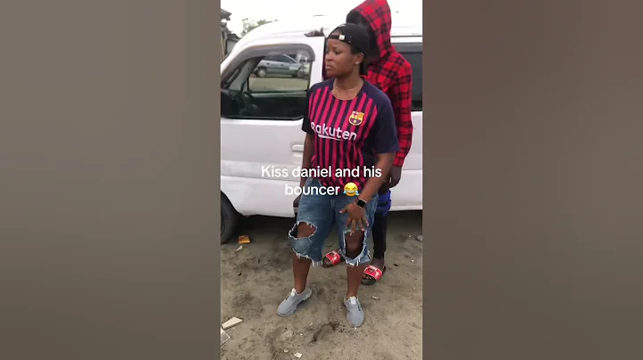 Kiss Daniel and his bouncer