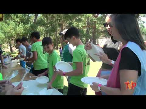 Concentraci&oacute;n de pe&ntilde;as y macarronada en San Leonardo de Yag&uuml;e