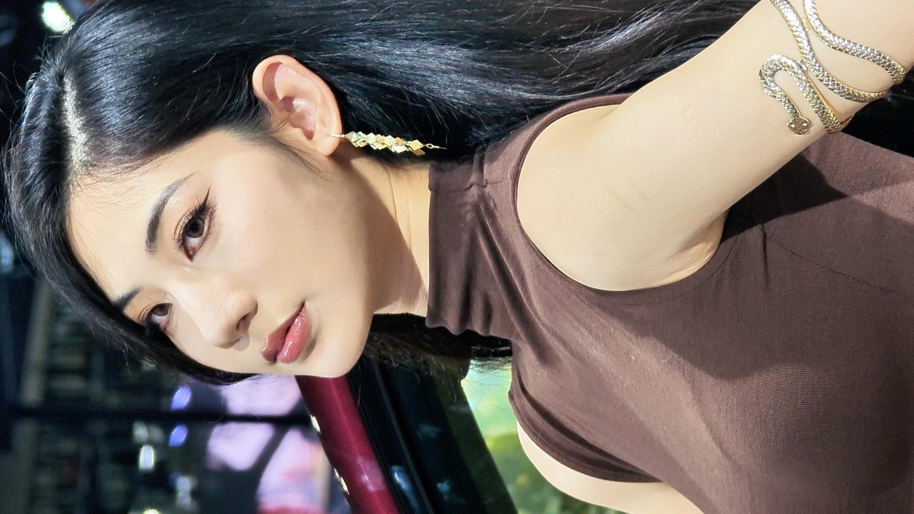 모델 과과 GuaGua,jumpsuit short dress | 오토살롱위크 Shenzhen Auto Show | 4K 직캠