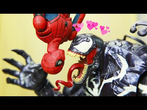 Spdier-man vs Spider-Iron Fights For Affection with Gwen Stacy | Figure Stop Motion