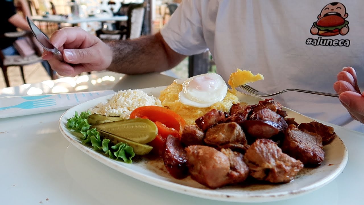 TOCHITURA MOLDOVENEASCA SI ALTE BUNATATI IN BOTOSANI