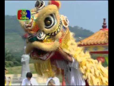 精灵乖宝宝 小小羊儿来拜年 过年大过天 Official MV