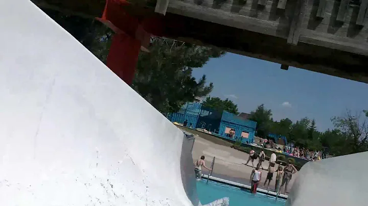Wild Water Kingdom - Side Winder Waterslide