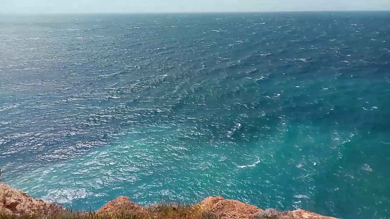 Ютуб черное море. Черное море Севастополь. Севастополь море Севастополь. Вид на черное море. Стена в черном море.