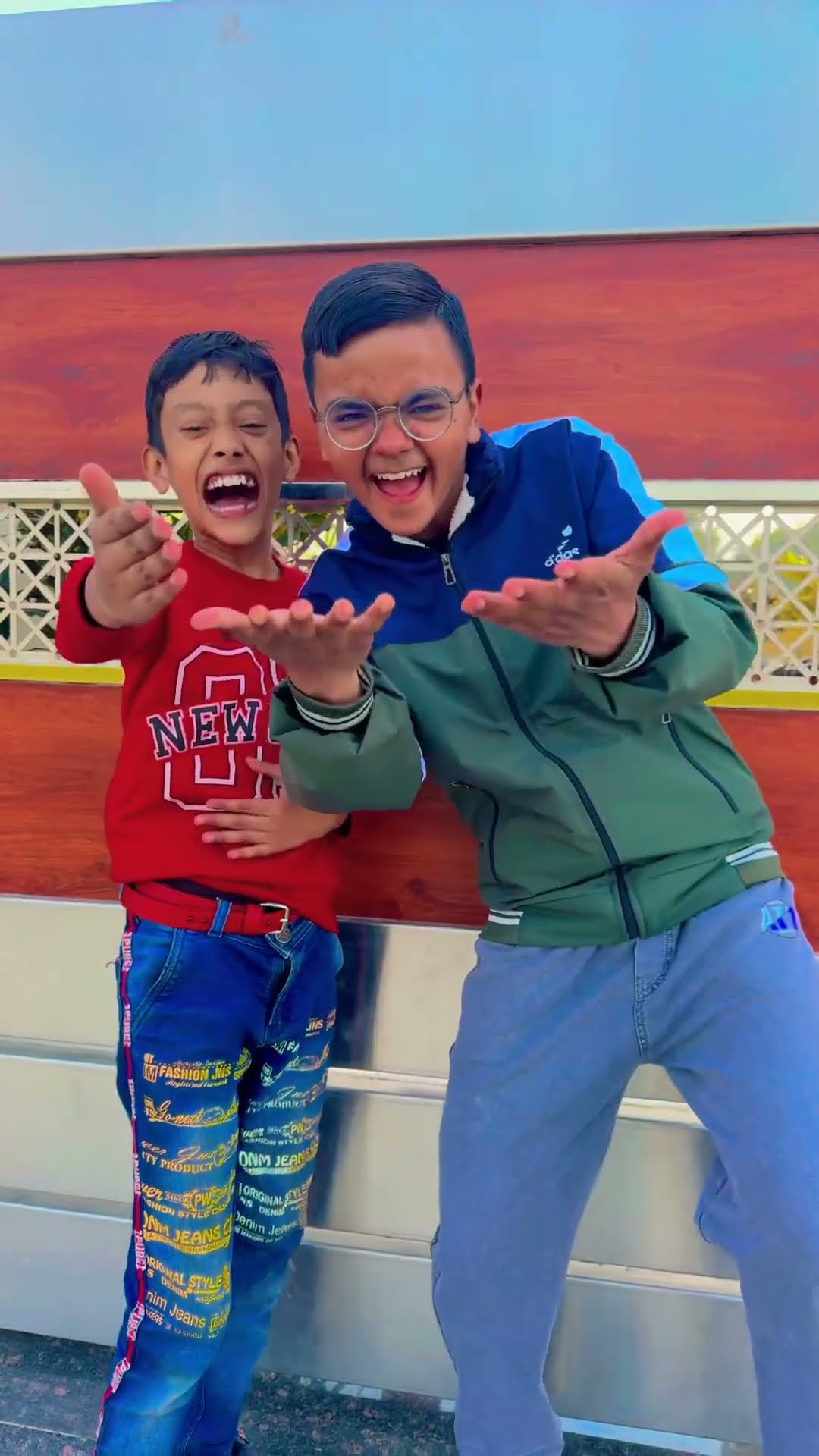 Mujhe bhi chahiye ❤️? #shorts #comedy #funny #trending #viralvideo