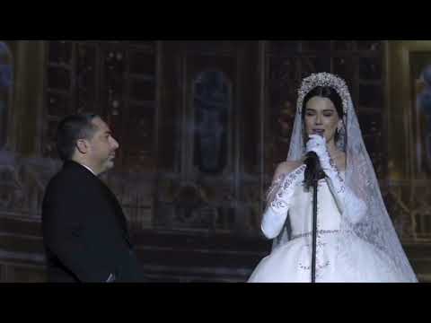 Singing Bride Surprises Groom And Guests With Her Angelic Voice!