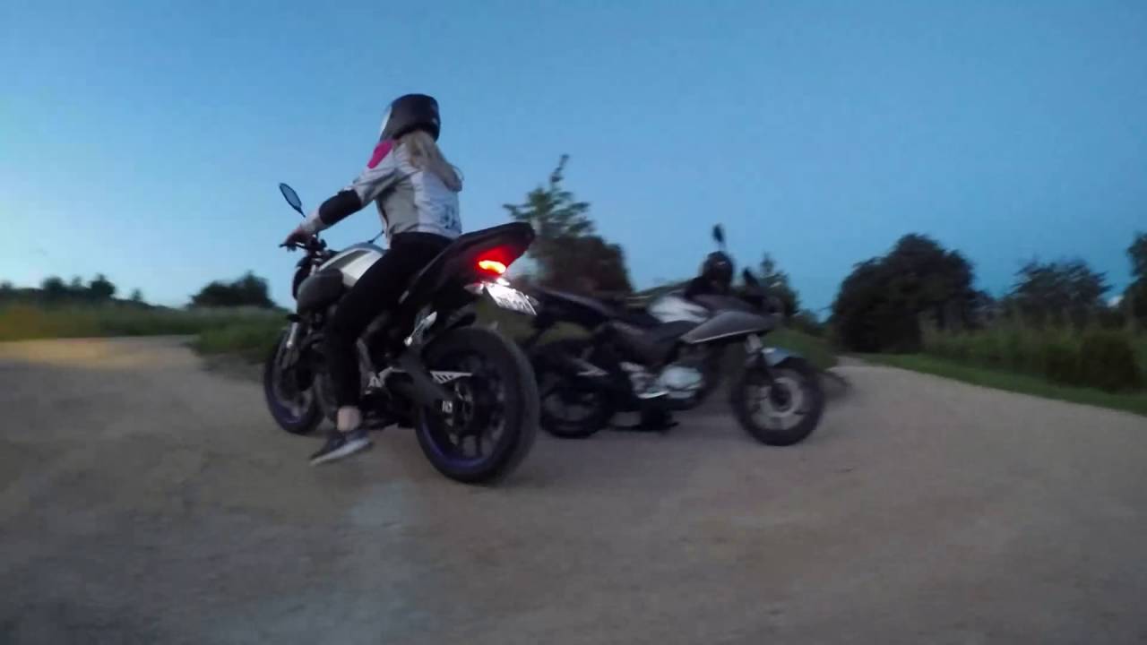 YAMAHA MT 125 vs KTM DUKE 125