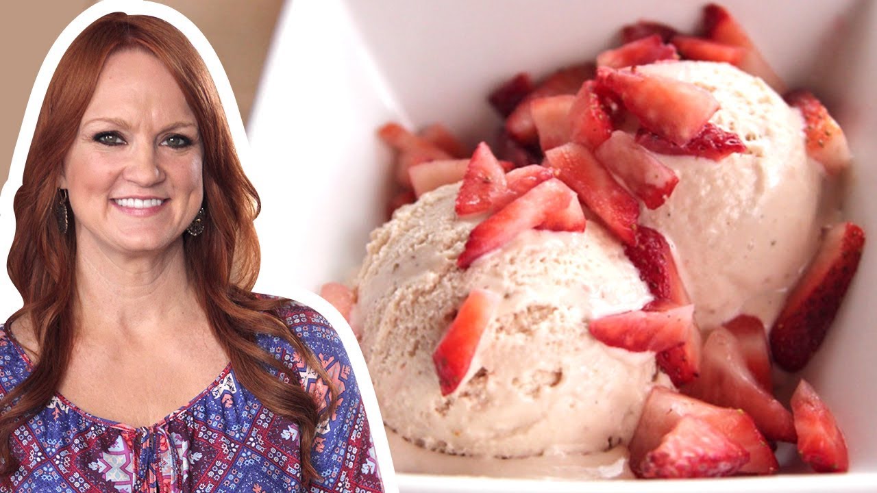 The Pioneer Woman Makes Strawberry Ice Cream | The Pioneer Woman | Food Network