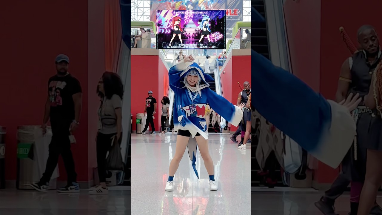 Gawr Gura Cosplay Public Dance Cover - “III” by Houshou Marine and Kobo Kanaeru