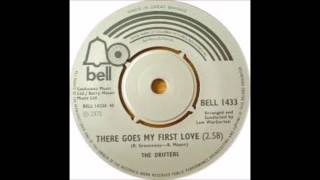 The Drifters - There Goes My First Love - 1975 - 45 RPM chords