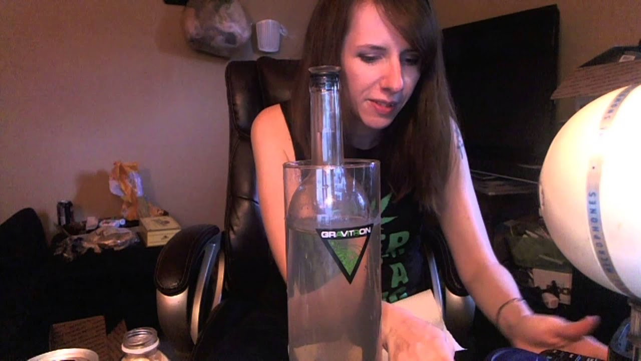 Linda reviews the GravLabs Gravitron gravity bong YouTube