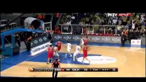 James Gist Alley Oop Olympiakos Maçı