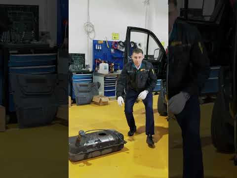 ОГРОМНЫЕ Топливные баки