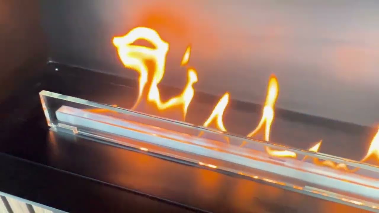 Decoflame Denver F6 burner in Montreal casing - close up