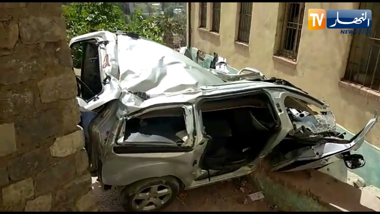 صورة فيديو : سقوط سيارة من قنطرة سيدي راشد بقسنطينة