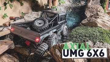Axial UMG 6x6 RC Crawler Course Run