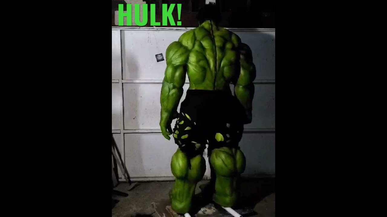 Hulk cosplay