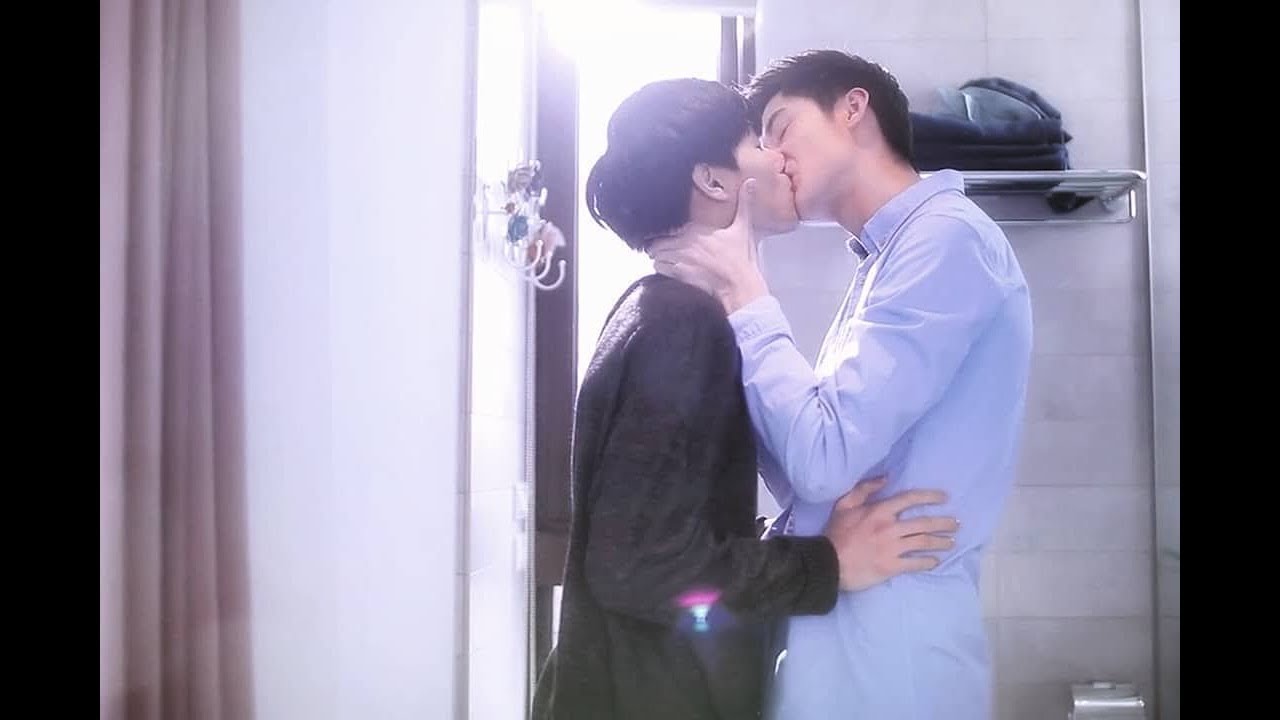 Dark Blue and Moonlight [SP] : Truly Madly Deeply